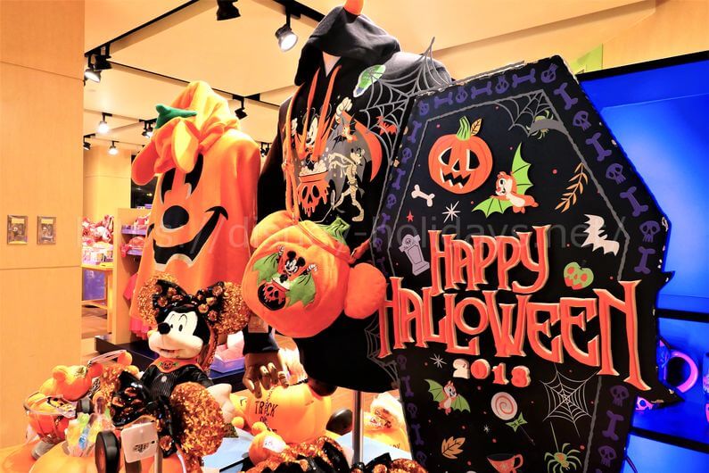 18年上海ディズニーハロウィングッズ ダッフィー ミッキーのお土産 ディズニー ホリデーズ